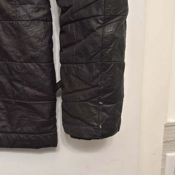 Black Patagonia Nano Puff Boys Winter Jacket size medium (10 years) - Picture 4 of 9